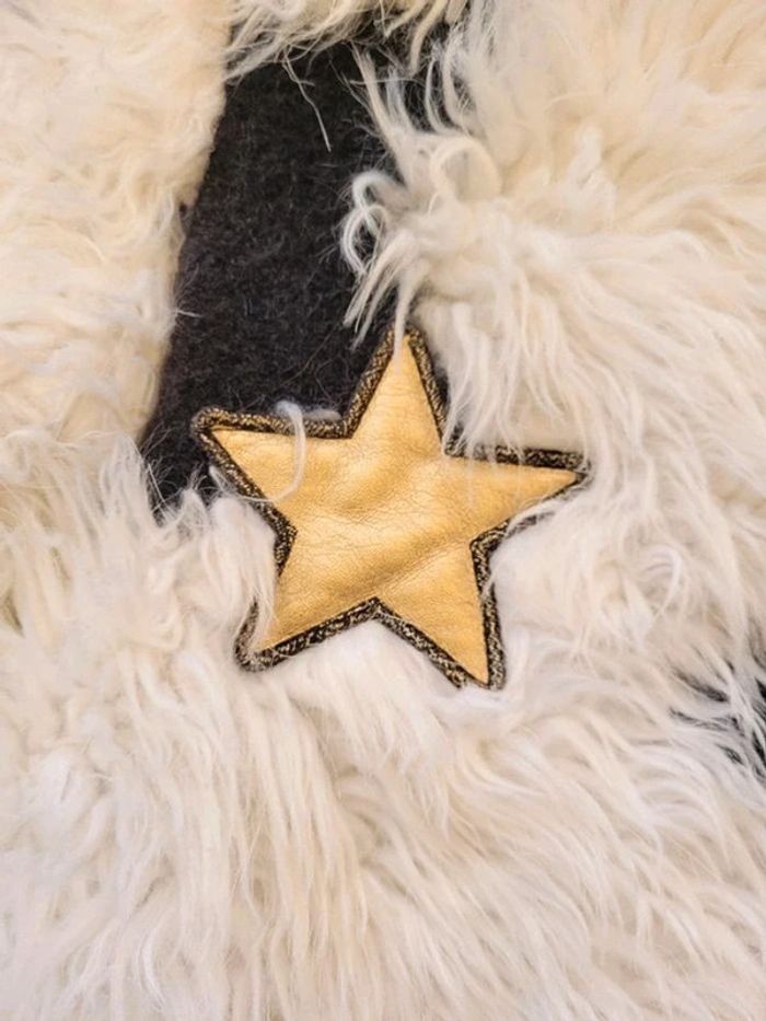 Superbe manteau IKKS en "poils" blanc 🌟 , cœurs et étoiles, 10 ans - photo numéro 8