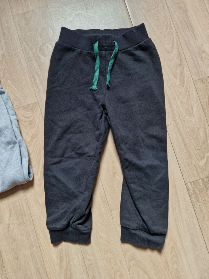 Lot 5 pantalons 5 ans - photo numéro 2