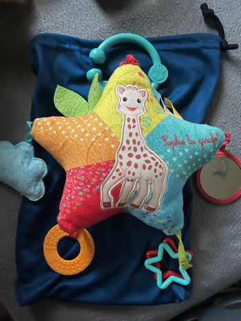 Étoile d’activité Sophie la girafe