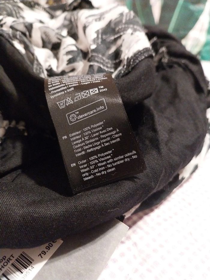 Combishort taille S mais convient plus à du M Kaporal - photo numéro 5