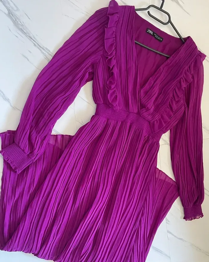 Robe midi plissé Zara taille XS - photo numéro 6