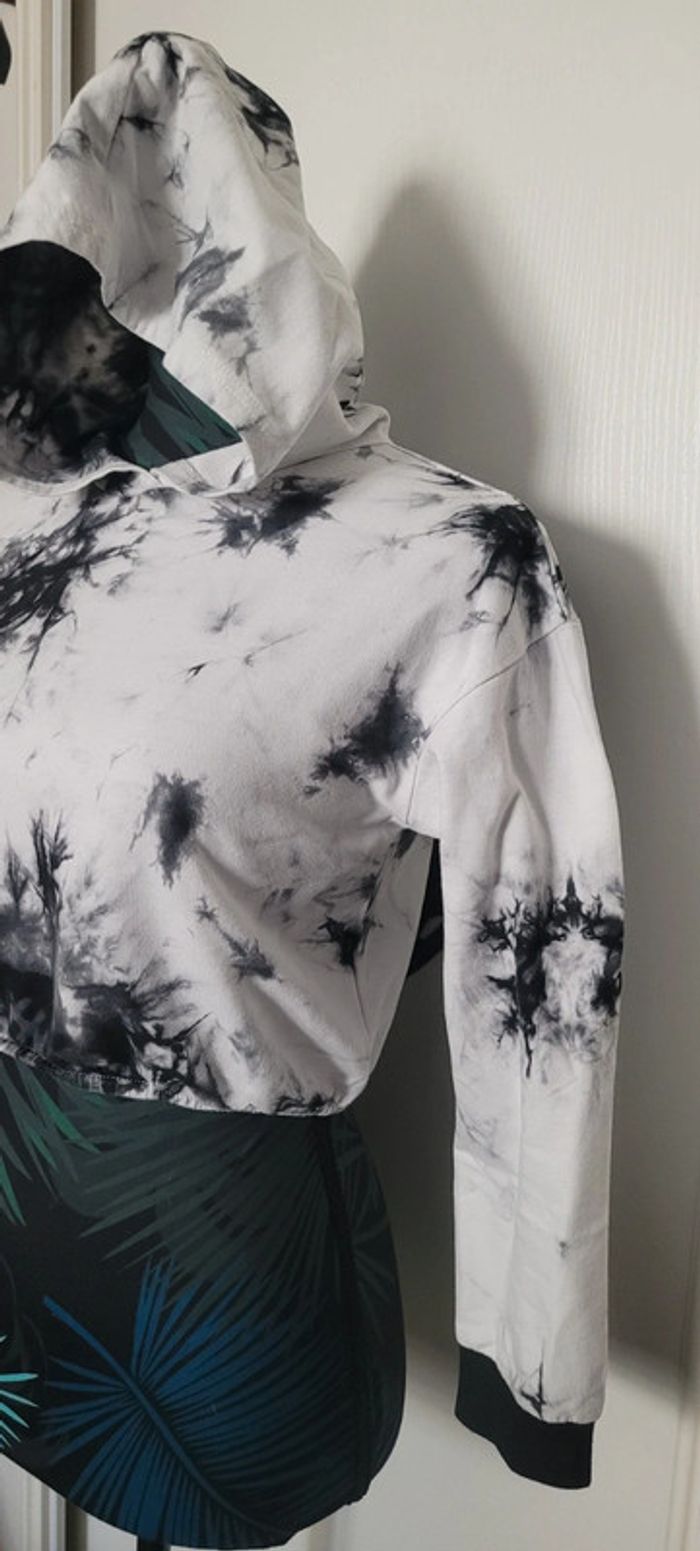 Hoodie crop top tâche 10 ans - photo numéro 3