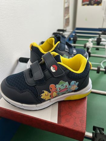 Chaussure t 27