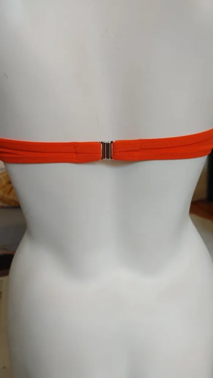 Haut de maillot de bain décolleté orange - photo numéro 2