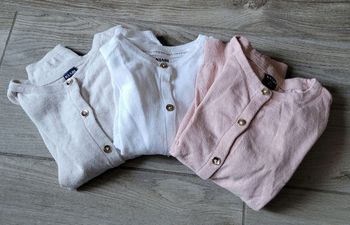 Lot de 3 gilets taille 3 ans