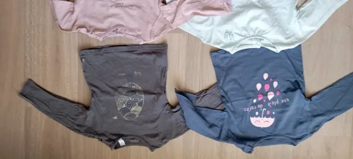 Lot de 5 t-shirts ML 18M - photo numéro 4
