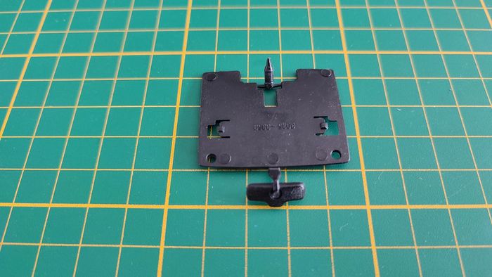 Rétroviseur intérieur plafonnier miniature Burago Bburago Bugatti EB110 1991 1/18 1/18e 1/18ème #C58 - photo numéro 2