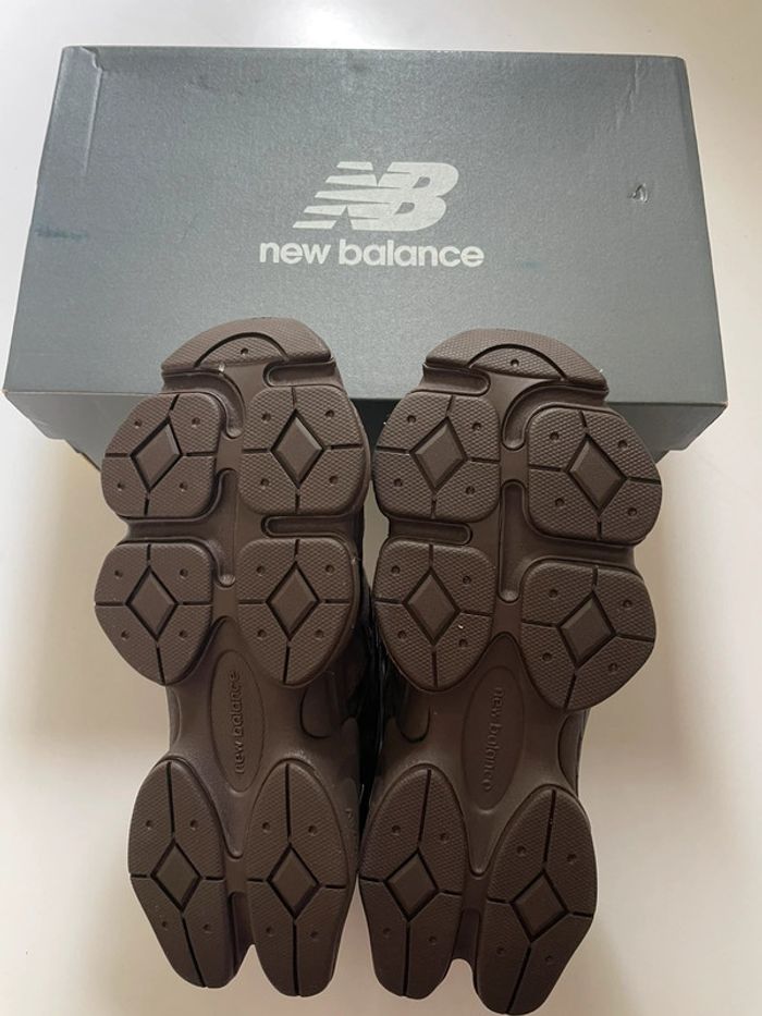 New Balance 9060 Brown - photo numéro 7