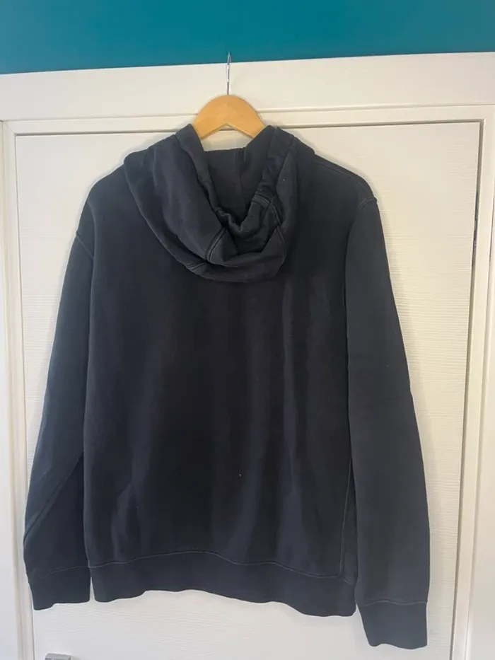 🔹 Sweat à Capuche Noir – Nike 🔹 - photo numéro 2