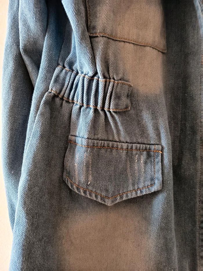 Veste femme jeans délavé . Très belle coupe. Taille marqué xl je dirais 40/42. - photo numéro 6