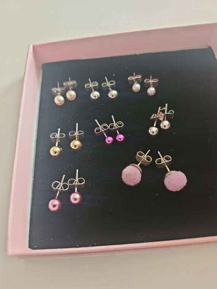 Lot de 8 paires de boucles d'oreille Claire's