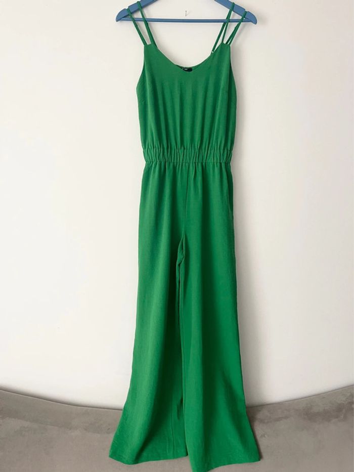 Magnifique combinaison verte longue sans manches à bretelles taille S Kiabi