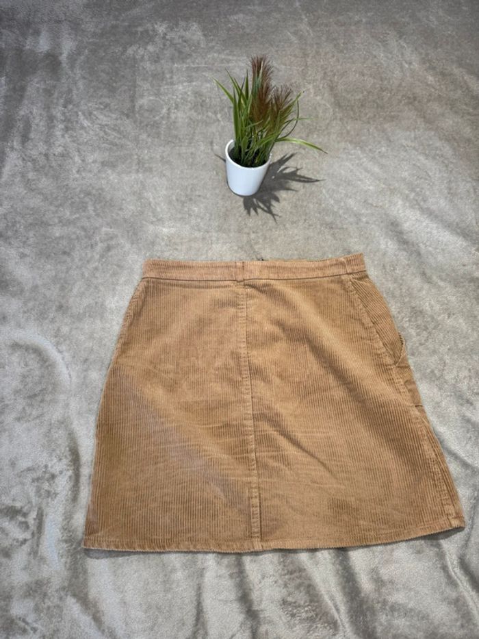 Magnifique jupe beige femme/fille 👸🏼 - photo numéro 3
