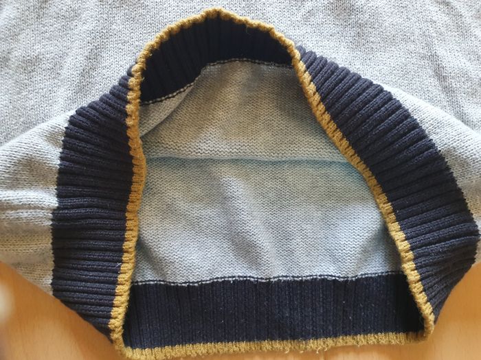 Pull Armani Junior - photo numéro 6