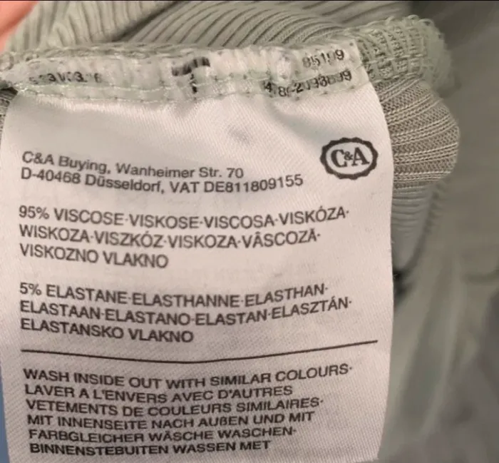 Pull C&A taille 36/S - photo numéro 6