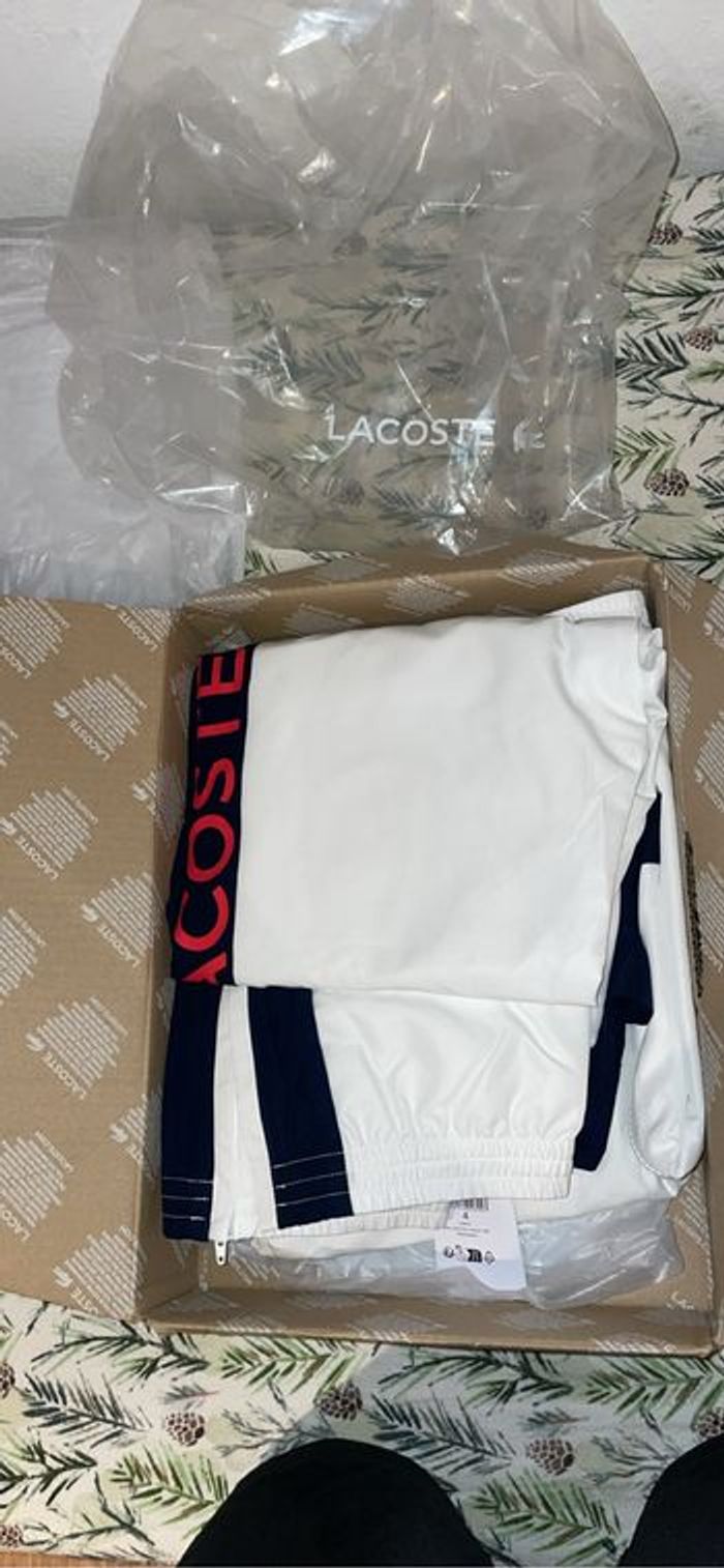 Ensemble Lacoste Neuf Authentique