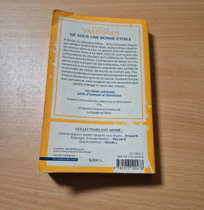 Livre Né sous une bonne étoile - photo numéro 2