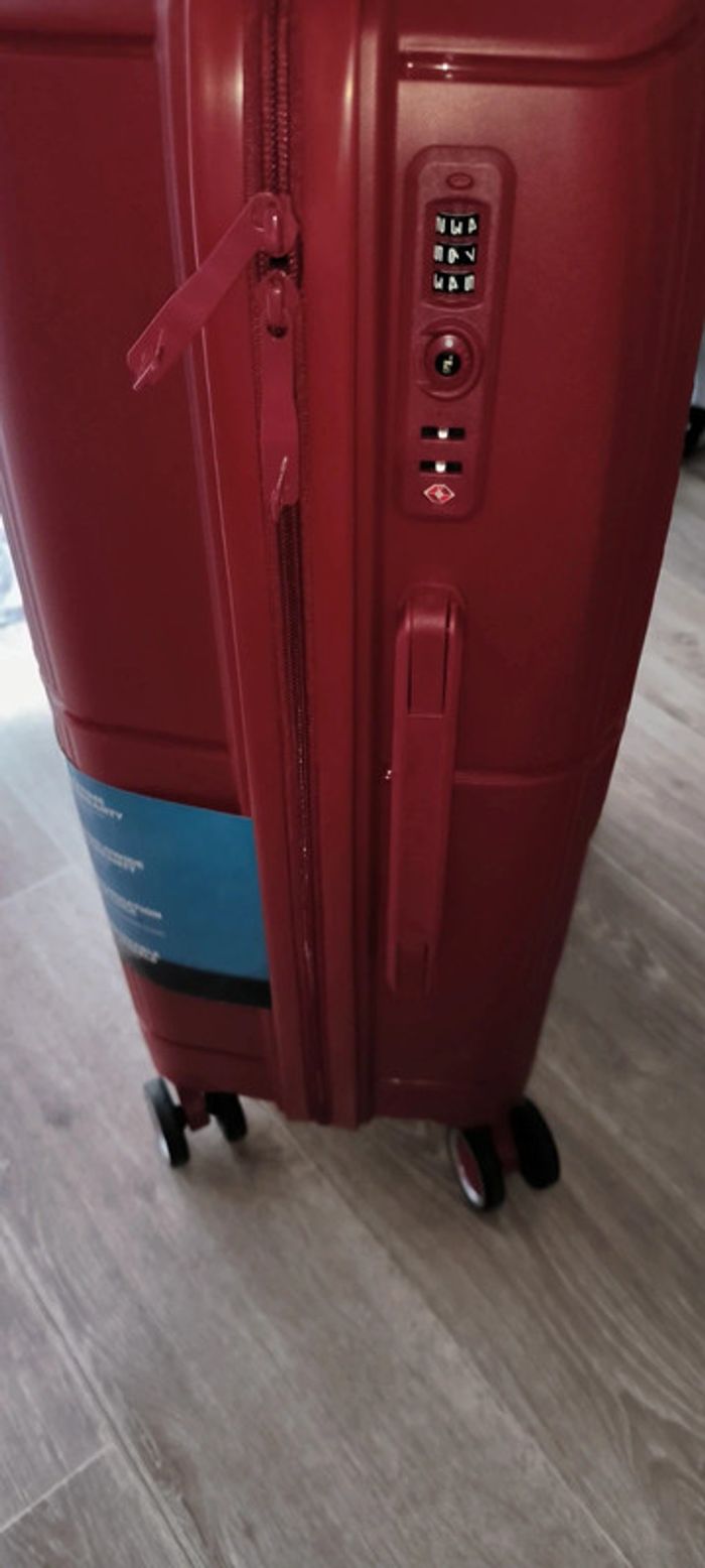 Lot valises cabine et bagages moyen neuf avec étiquette - photo numéro 9