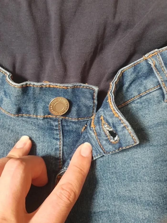 🌸 Short en jean 🌸 maternité grossesse 🌸 taille M/38 🌸 - photo numéro 3