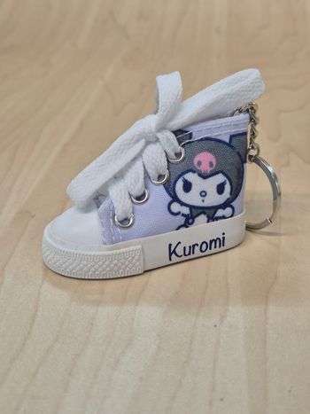 Porte-clefs Sanrio Sneaker/basket  : Kuromi