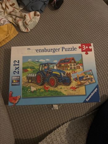 Puzzle 2x12 pièces.