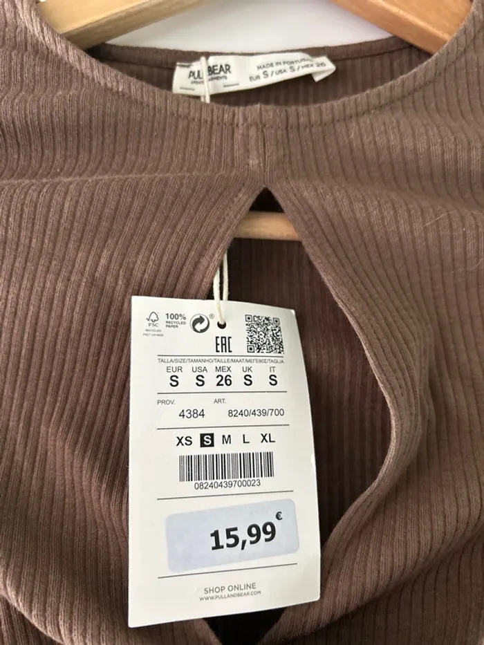 Top Pull and Bear neuf - photo numéro 2