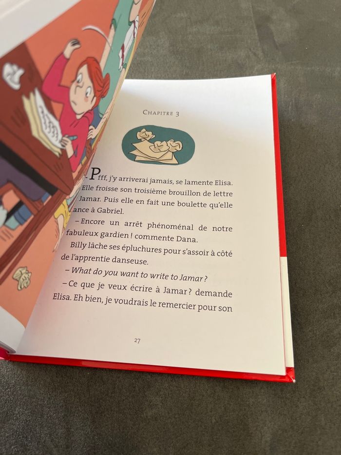 Livre premiers romans Nathan la famille trop d’filles Elisa et les danseurs américains - photo numéro 2