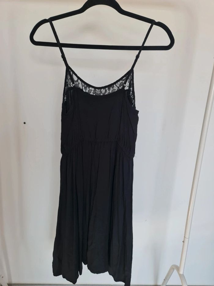 Robe à bretelle taille 38 - photo numéro 2