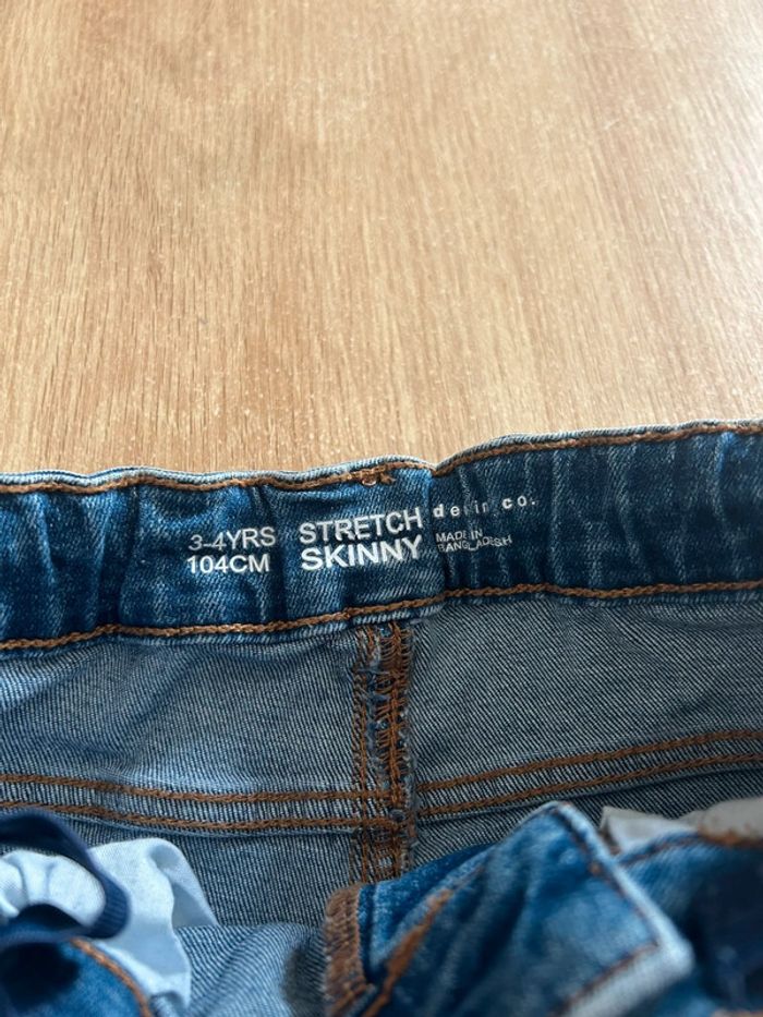 Bermuda en jean • 3/4 ans • Primark - photo numéro 2