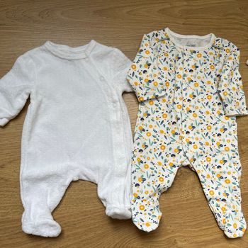Lot de vêtements fille naissance