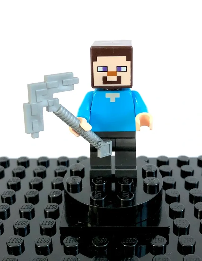 LEGO Minecraft - Steve (light nougat) Pearl Dark Gray legs