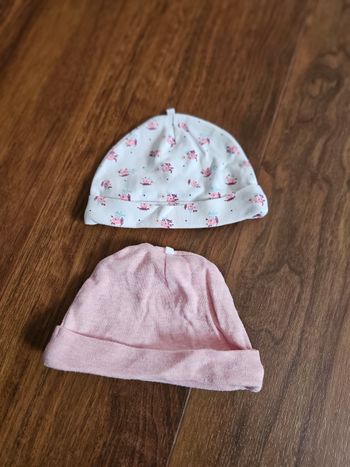 2 bonnets naissance