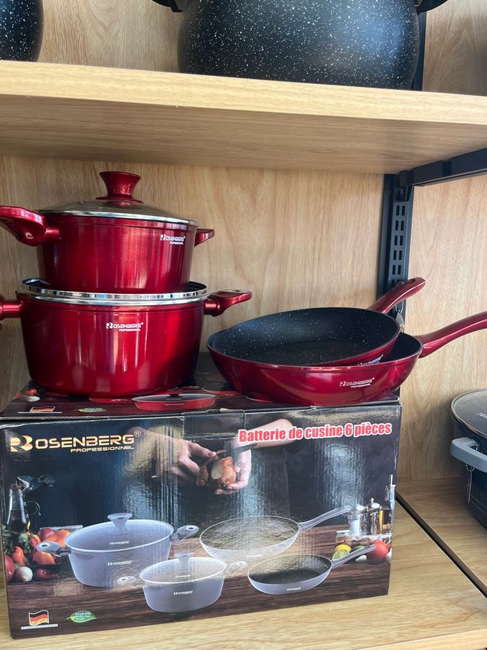 Batterie de cuisine - photo numéro 2