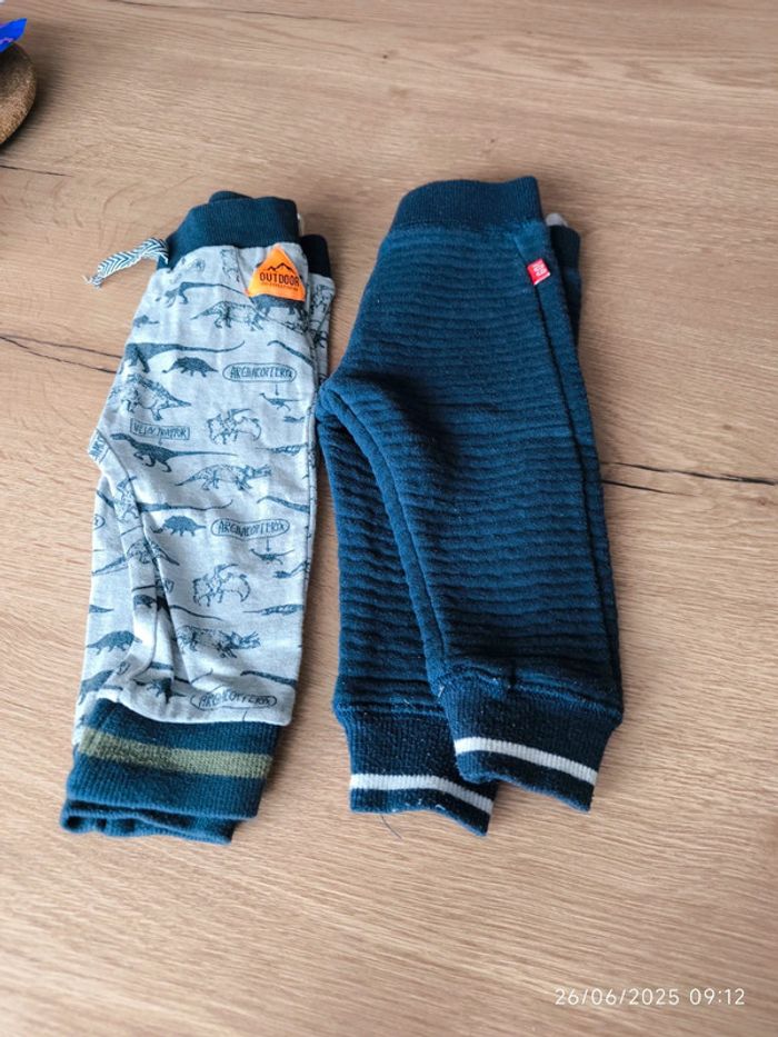 Lot 2 joggings 6 mois