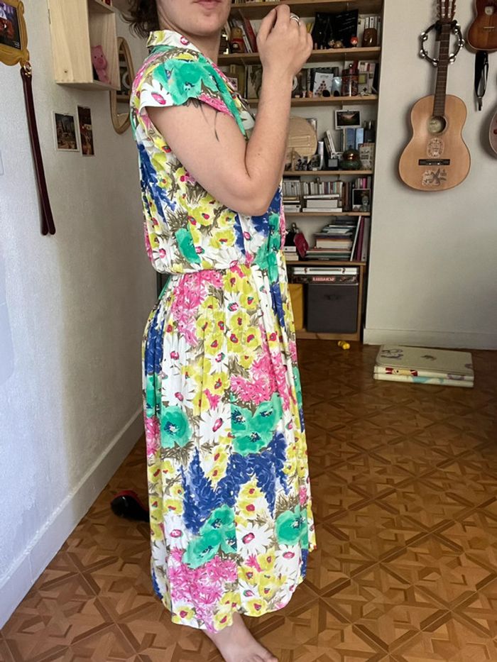 Robe midi à fleurs vintage manches courtes taille unique - photo numéro 3
