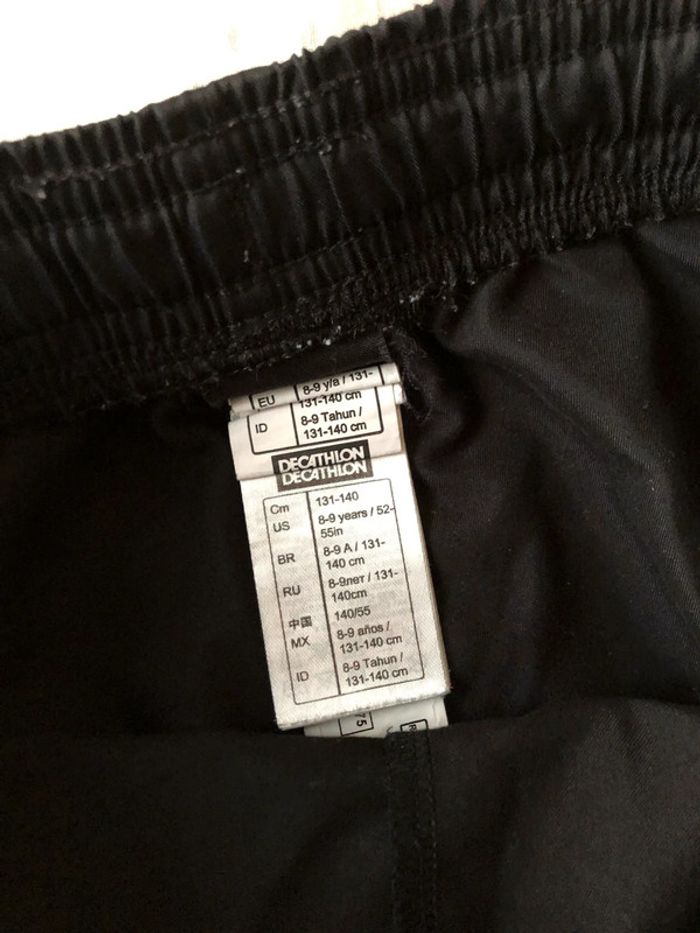 Short noir Domyos - 8 ans - photo numéro 2