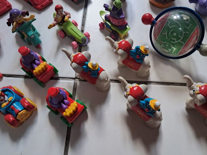 Lot de 20.jouets vintage macdonald - photo numéro 6