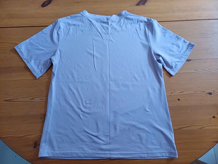 Tee-shirt parme - photo numéro 3