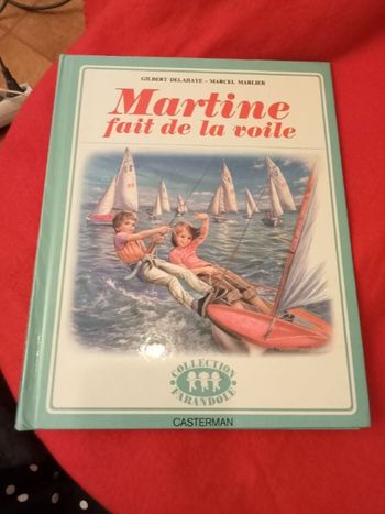 Martine fait de la voile