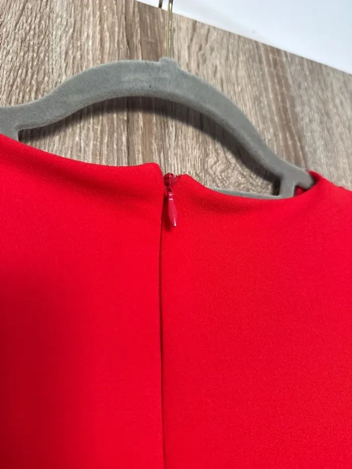 Belle robe rouge - photo numéro 6