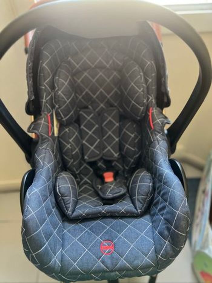 Poussette Sianldcone bébé 3 en 1 - photo numéro 7