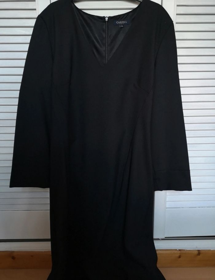 Robe Caroll, taille 44 - photo numéro 2