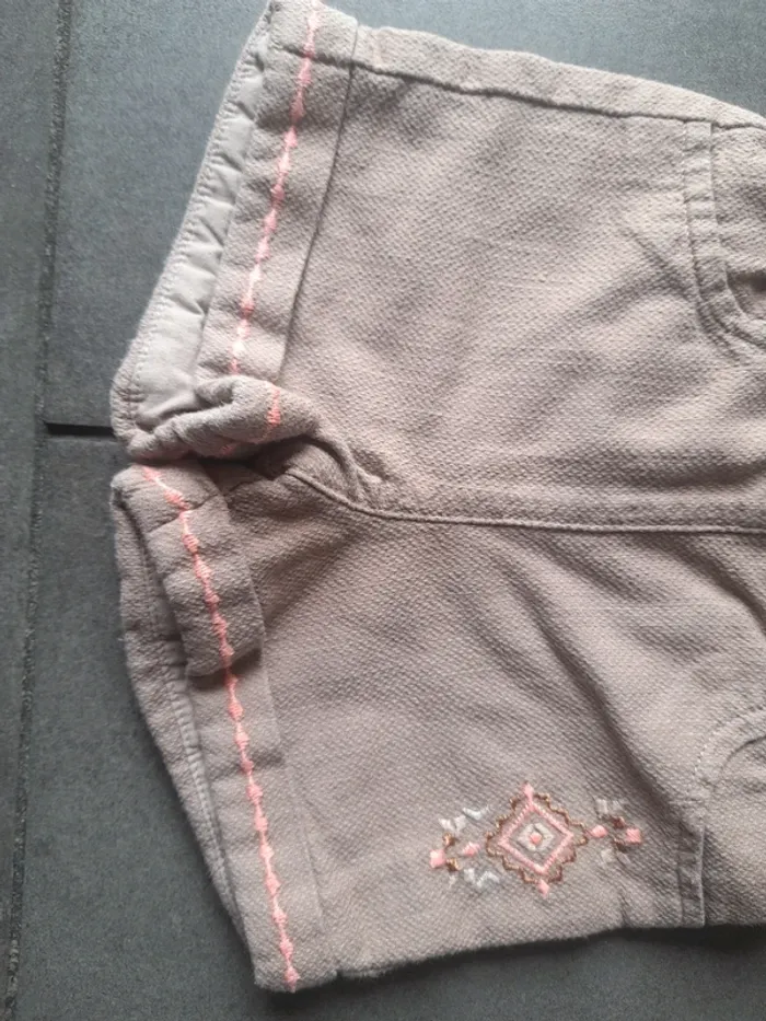 Short - photo numéro 3