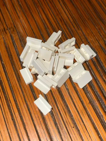 20 Lego Panel 1 x 2 x 1 ref 4865 White