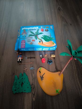 Playmobil 5138 île déserte et naufragé