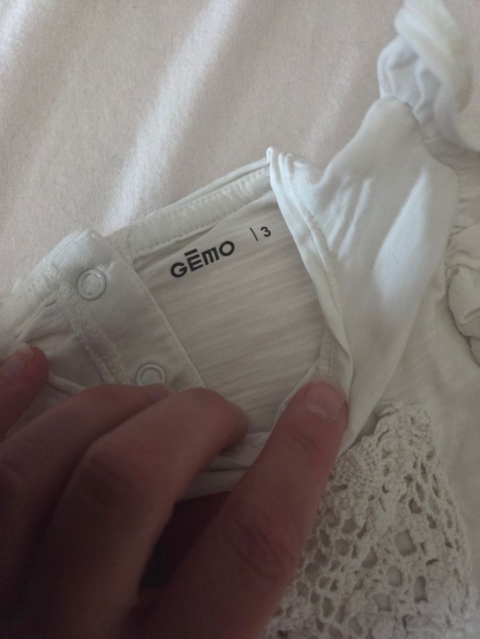 Lot de 3 shorts et 3 hauts 3 ans - photo numéro 6