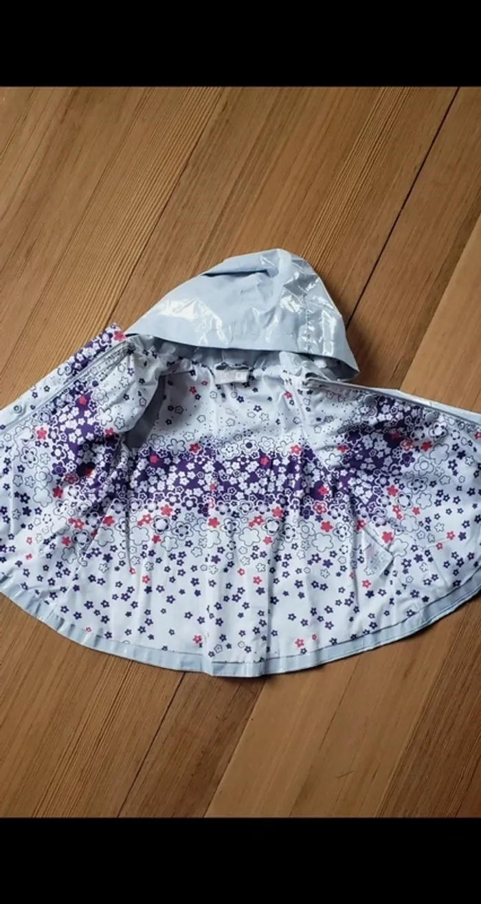 Imperméable ciré veste pluie fleurie automne mi saison deperlante bébé fille intemporel neuve - photo numéro 2