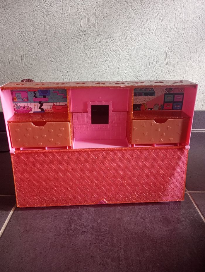 Vitrine Poupée lol surprise - photo numéro 2