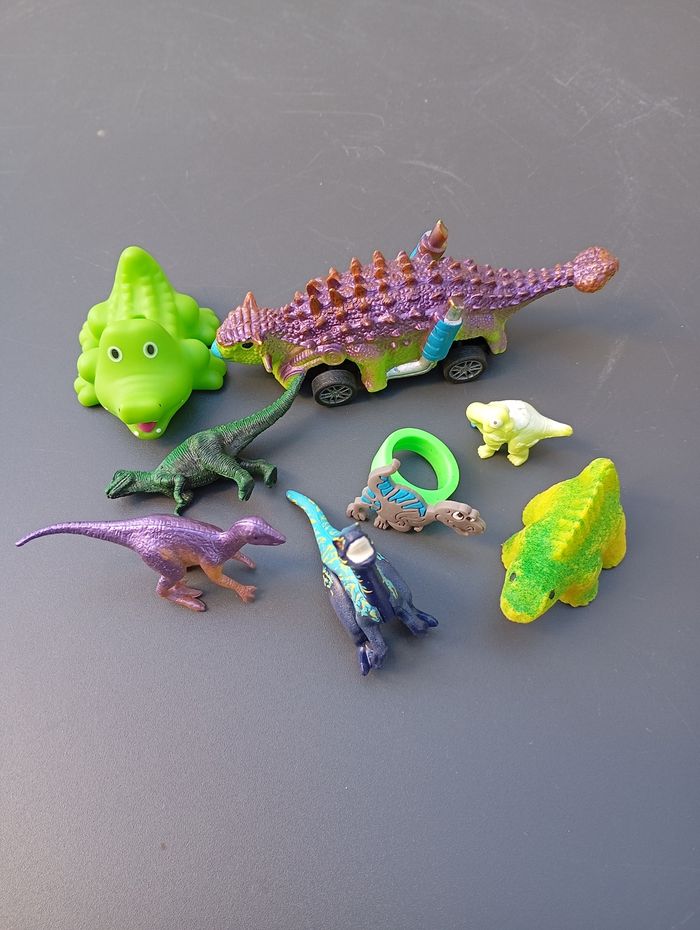 Lot dinosaures petite taille - photo numéro 2