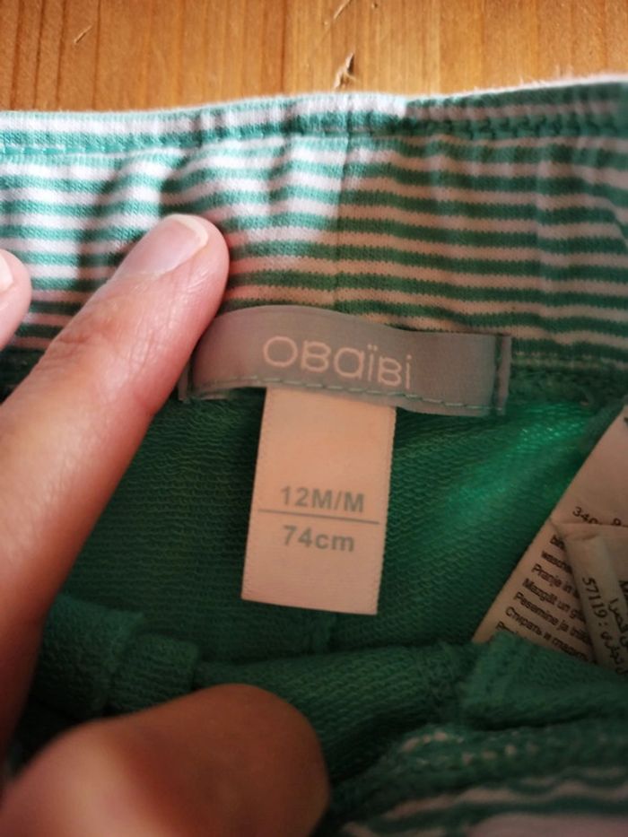 Short bébé taille 1 an (12 mois) - photo numéro 2